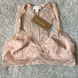 NWT Nude Lace Bralette - L